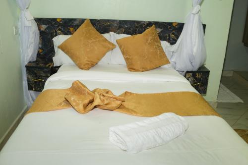 whatsapp_image_2025-06-15_at_00